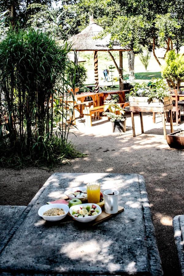 Lebo'S Soweto Backpackers Hostel Kültér fotó