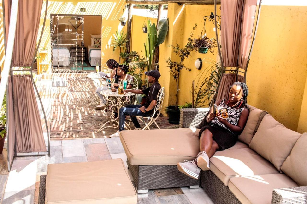Lebo'S Soweto Backpackers Hostel Kültér fotó