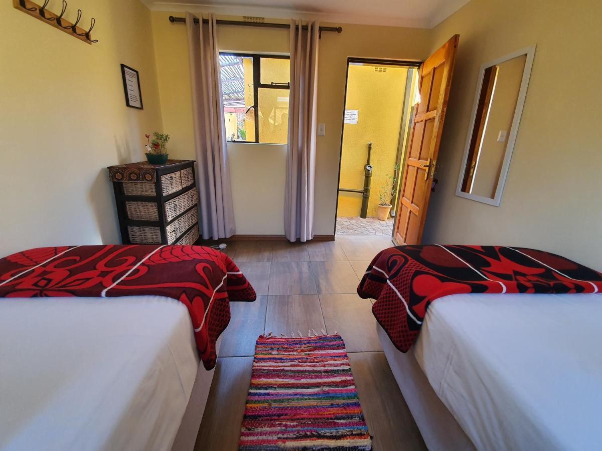 Lebo'S Soweto Backpackers Hostel Kültér fotó