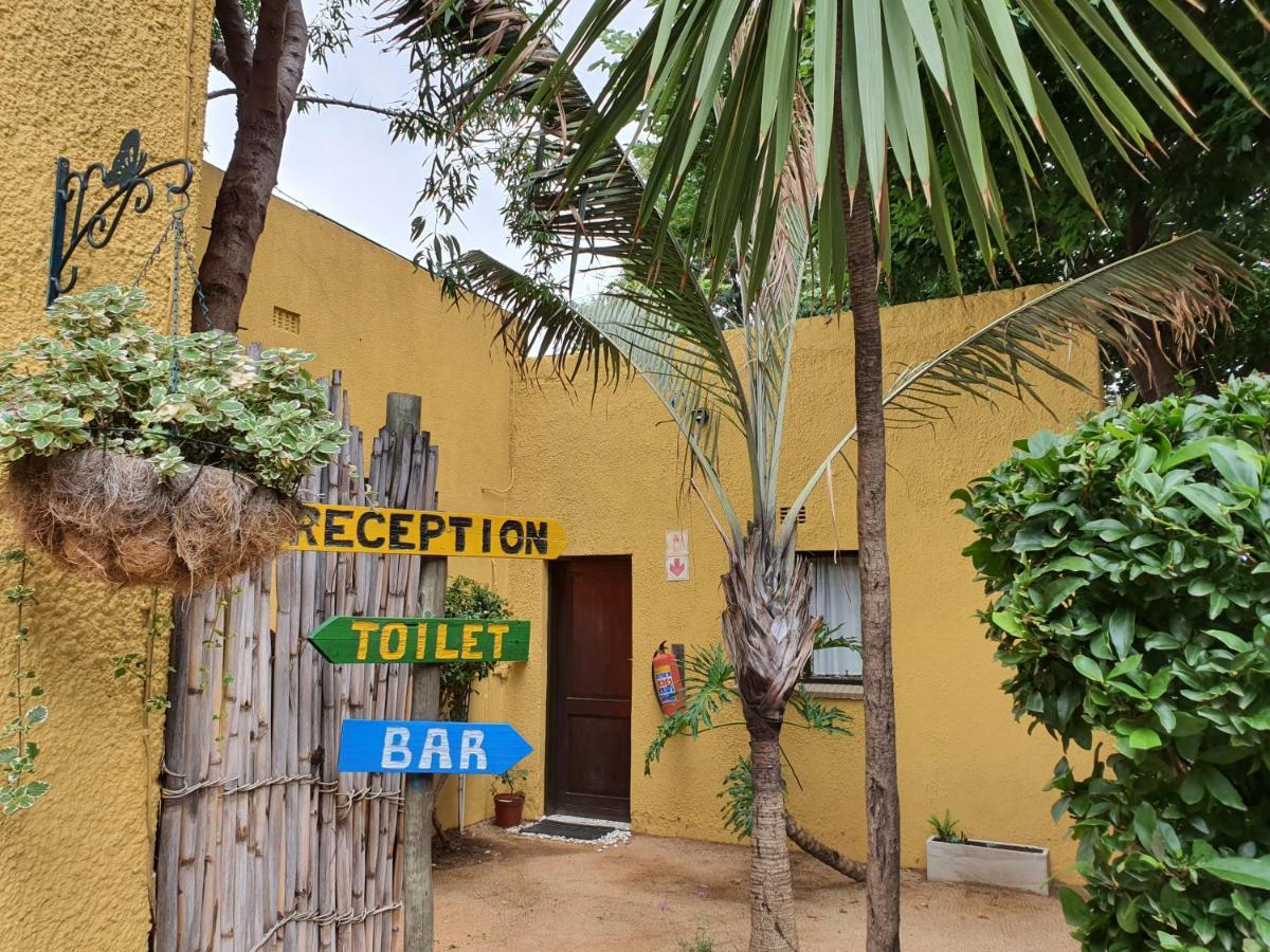 Lebo'S Soweto Backpackers Hostel Kültér fotó